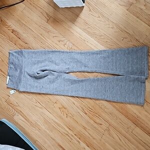 NWT Aerie offline hugger bootcut leggies Medium